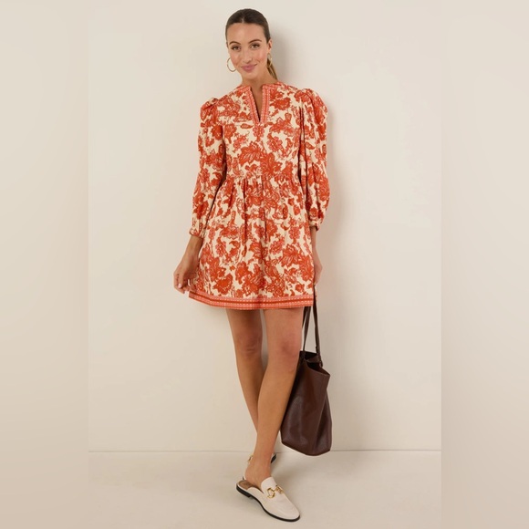 Avara Melanie Orange Floral Short Dress NWT - Picture 5 of 7